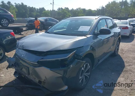 2024 Toyota Bz4X Xle из США, поврежденный, VIN JTMABACAXRA067401